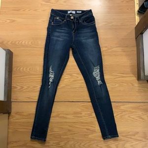 YMI Wanna Betta Butt jeans. Size 3.